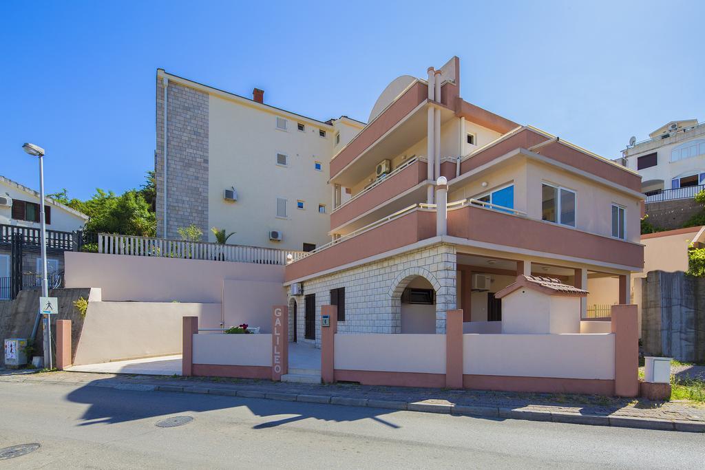 בודווה Apartments Vila Galileo מראה חיצוני תמונה
